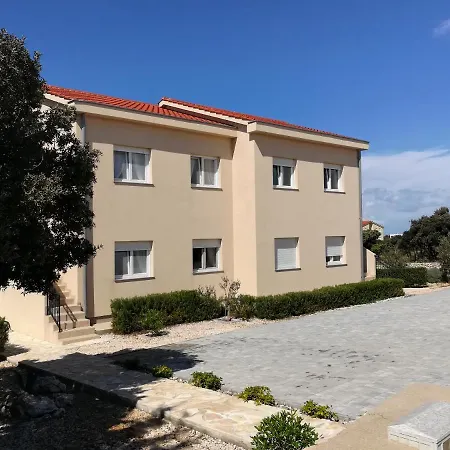 Bella Apartment Mandre