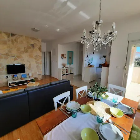 Apartment Bella Mandre