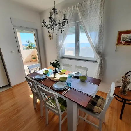 Apartment Bella *