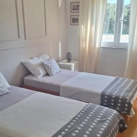 Apartment Bella Mandre