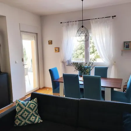 Apartment Bella Mandre